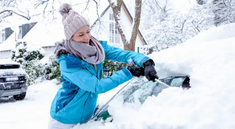 Staying safe in a snowstorm: How to prepare