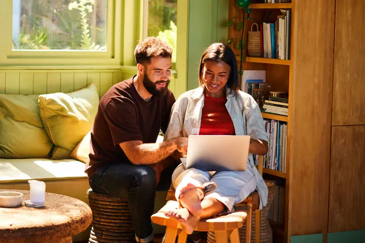 Les avantages d’investir dans un REER et un CELI